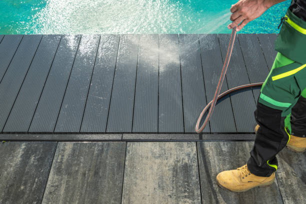 Best Commercial Pressure Washing  in Rosewood Heights, IL